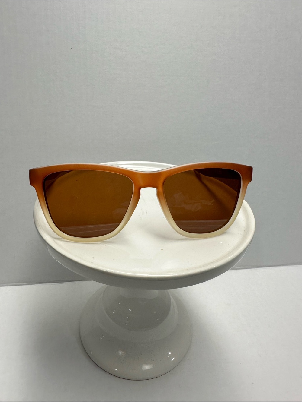Women’s Two-Tone Brown Gradient Cat-Eye Sunglasses